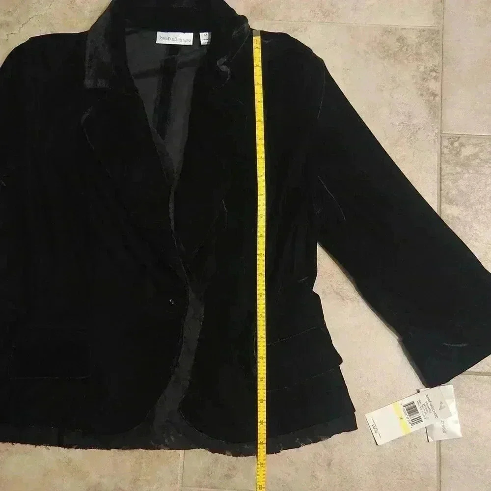 John Paul Richard Velvet and Lace Blazer - Picture 7 of 12